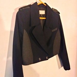 Dashing cropped blazer / suit jacket